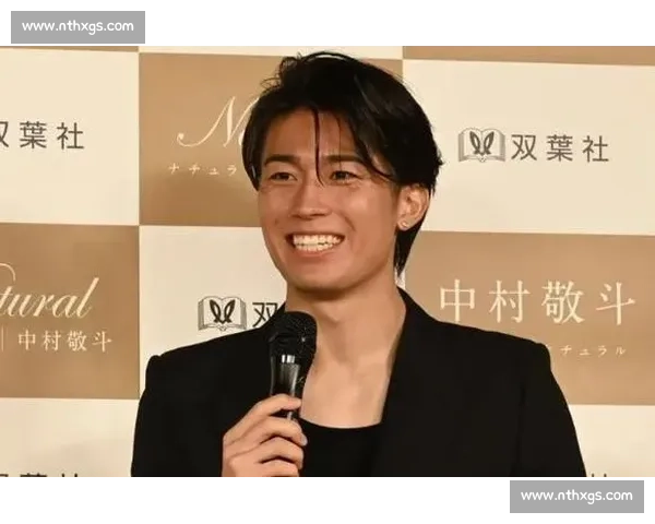 中村敬斗写真发布会引爆东京!女粉丝排长队争睹球星魅力 中村敬斗写真发布会引爆东京!女粉丝排长队争睹球星魅力